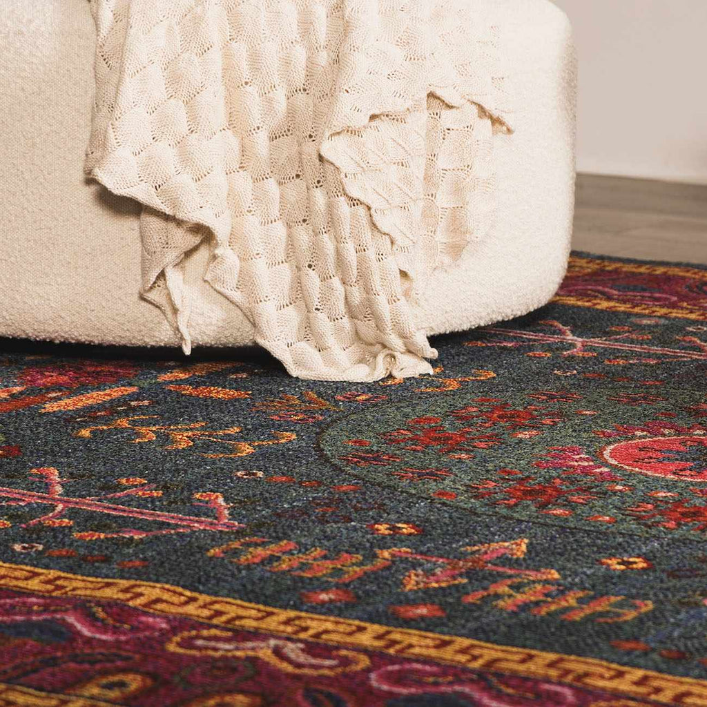 Cleveland Colorful Traditional Area Rug