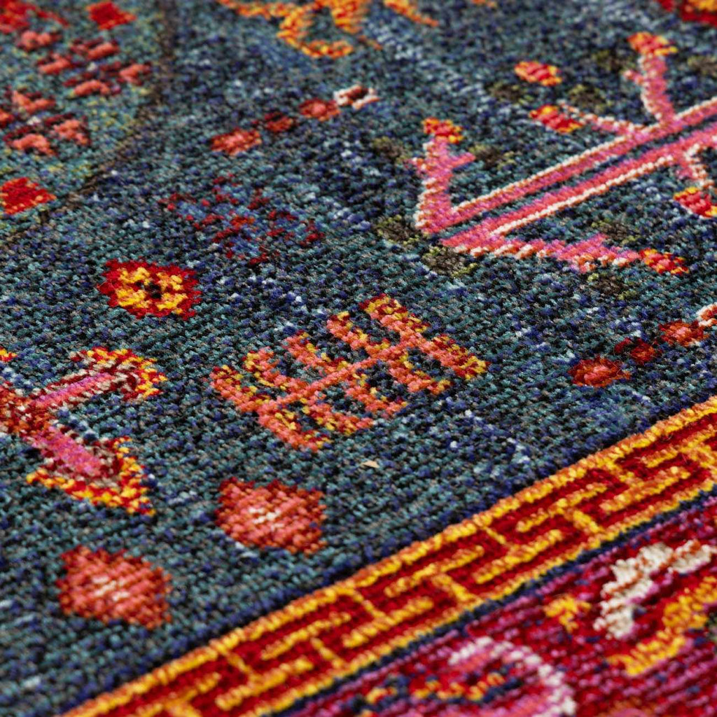 Cleveland Colorful Traditional Area Rug