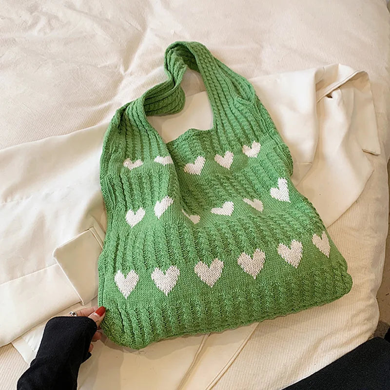 1pc Knitted Bag, Heart-shaped Tote Bag, Women's Diagonal Shoulder Bag, Fashionable and Personalized Woven Bag